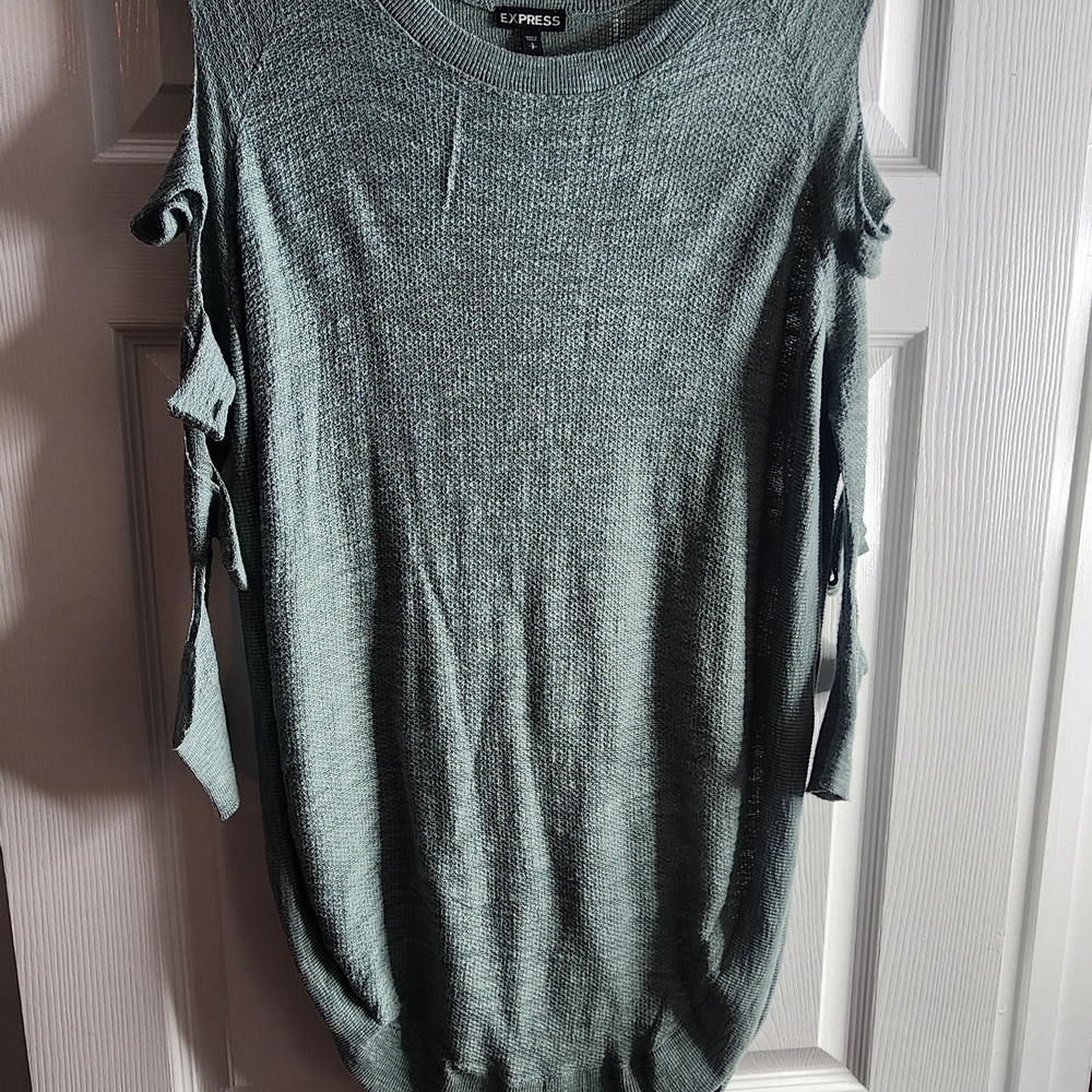 Express Textured Knit Sweater in Green